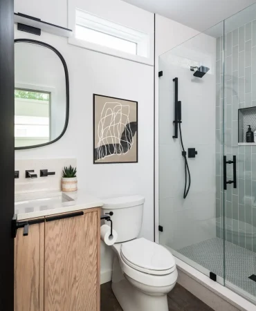 Bath 16