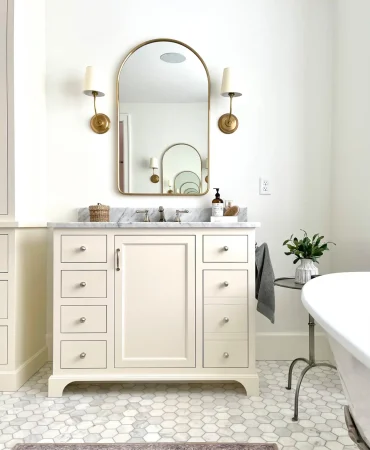 Bath 33 (Traditional)